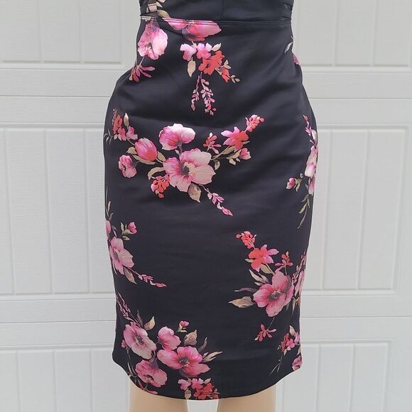 BRAND NEW ALEXA B ROUND NECKLINE SLEEVELESS SHEATH FLORAL EMBROIDERED DRESS - Picture 6 of 13
